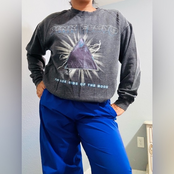 Pink‎ Floyd Women Gray Long Sleeves Crew Neck Graphic Print Cozy Sweater Size M - Picture 5 of 11